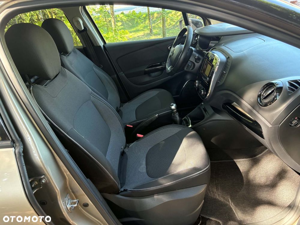 Renault Captur - 12