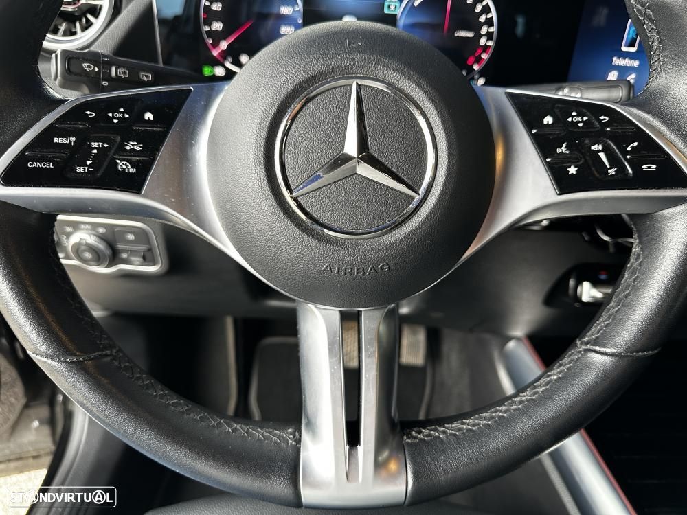 Mercedes-Benz GLA 250 e 8G-DCT Progressive - 34