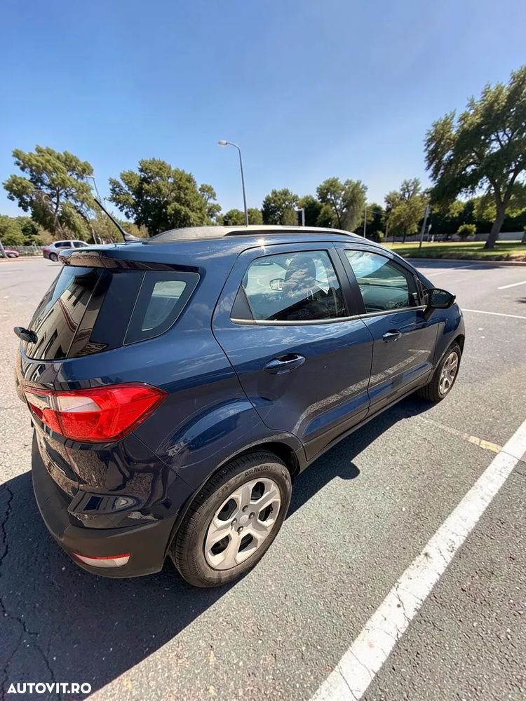 Ford EcoSport - 4