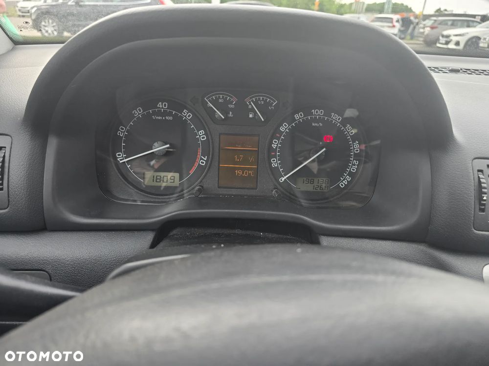 Skoda Octavia 2.0 Elegance - 5
