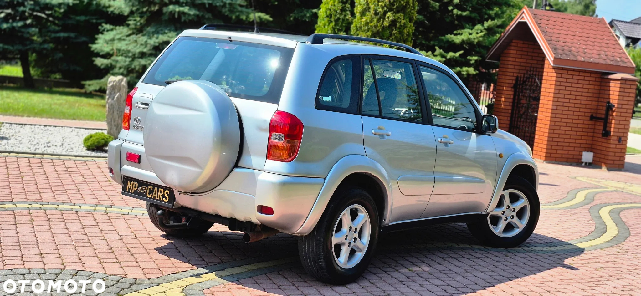 Toyota RAV4 2.0 VVT-i 4x4 - 5