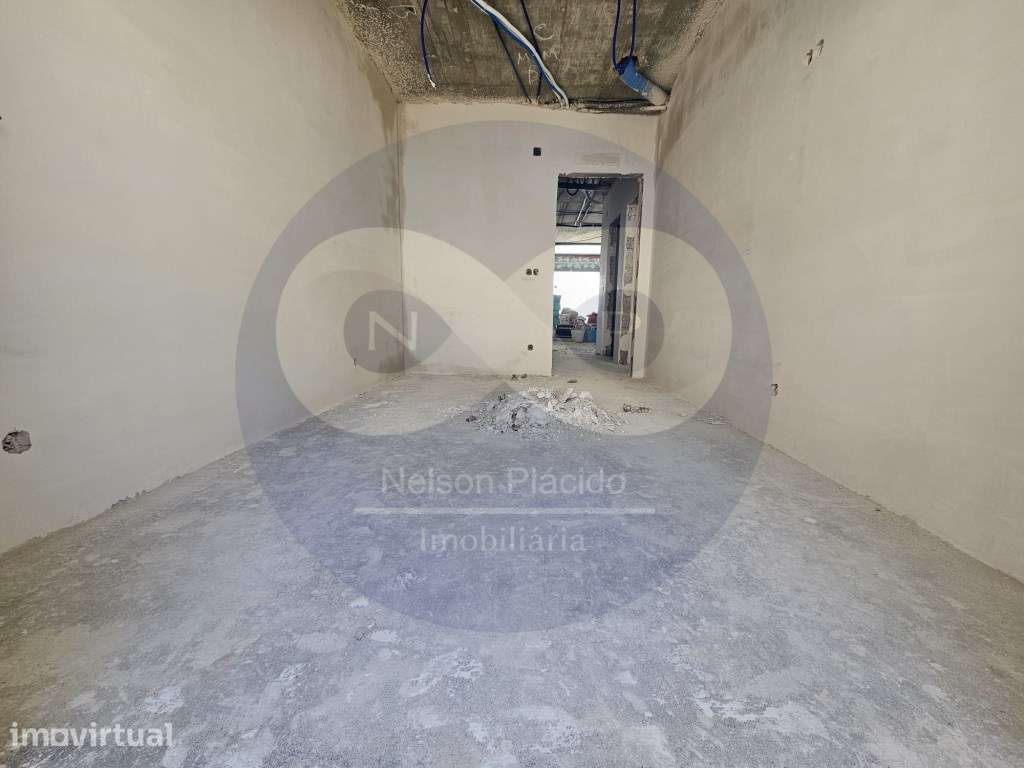 T3 em Construção (CONCLUSÃO PARA FINAL DE 2026)- 15min. das Praias ... - Grande imagem: 4/9