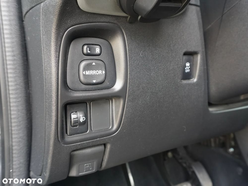Toyota Aygo x-play touch - 27