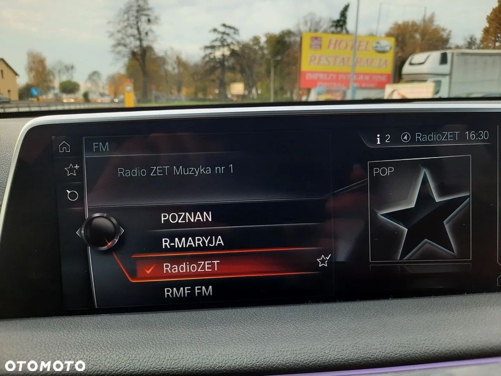 BMW Seria 7 730d xDrive - 34