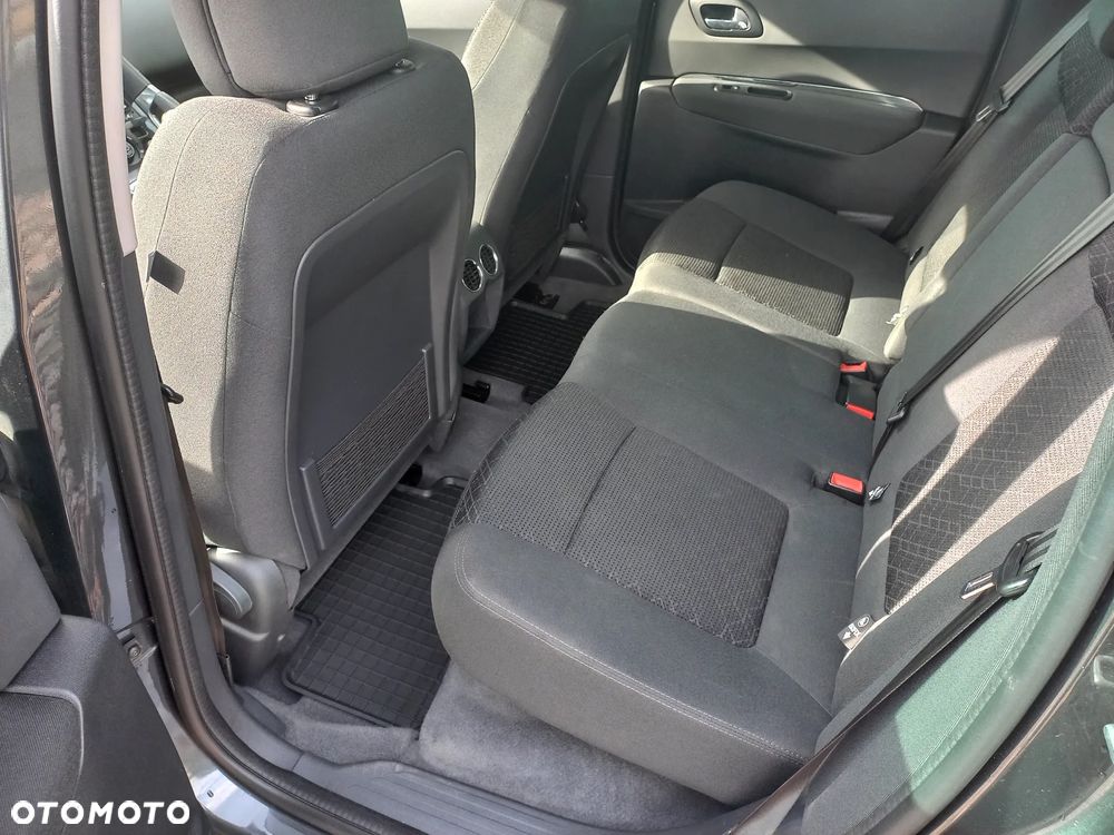 Peugeot 3008 1.6 BlueHDi Style S&S - 23