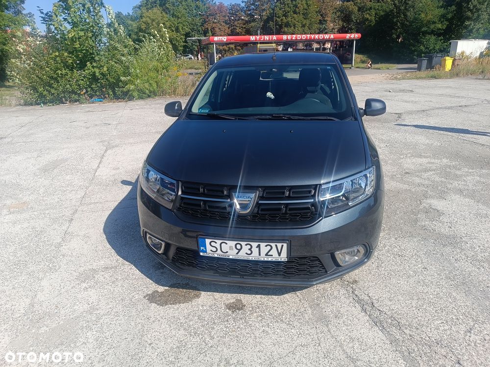 Dacia Sandero - 1