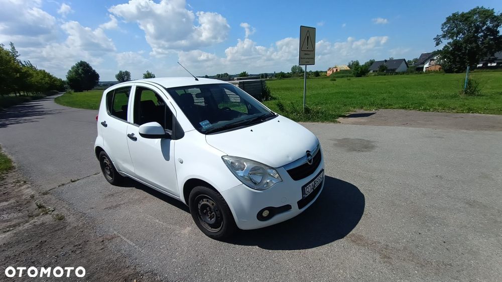 Opel Agila 1.0 Essentia - 1