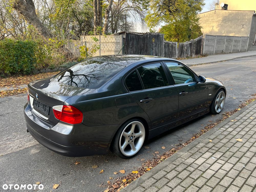 BMW Seria 3 ver-320i - 7