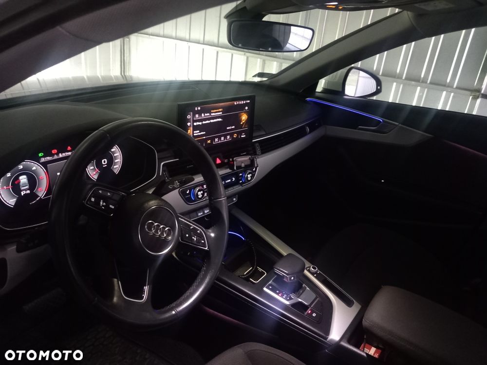 Audi A4 Limousine 2.0 TDI S tronic - 12