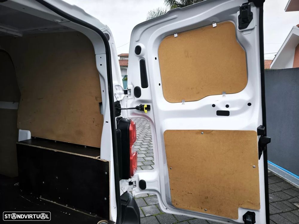 Peugeot Expert 1.5 Bluehdi L2 H1 Pro - 40