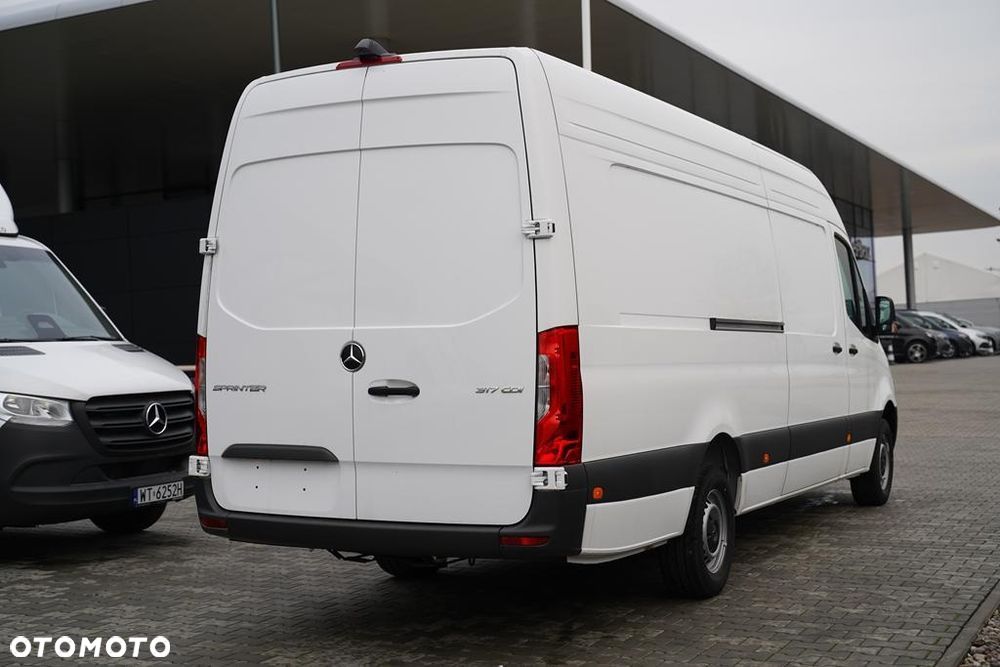 Mercedes-Benz Sprinter 317 CDI Extra Long PRO - 6