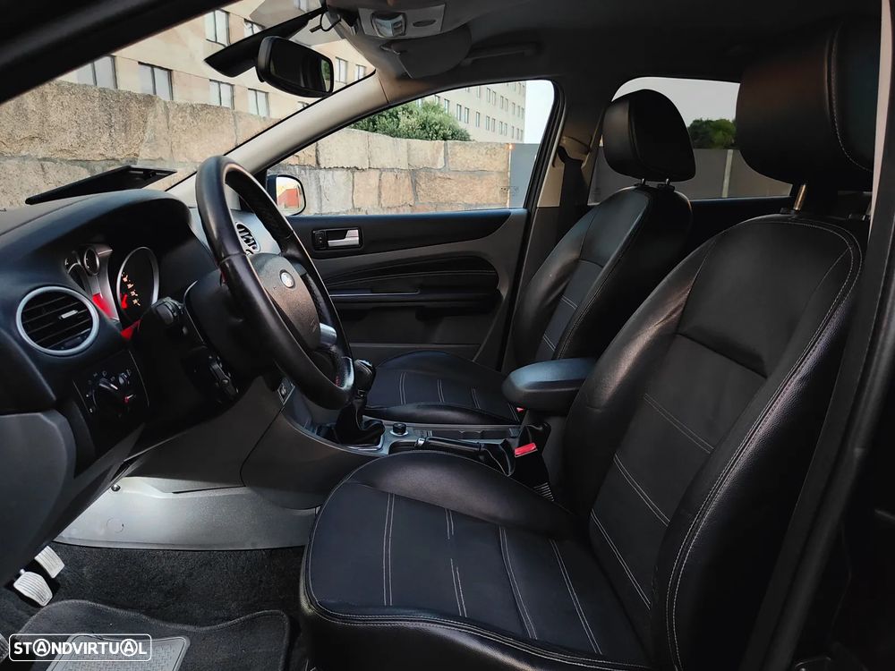 Ford Focus 1.6 TDCi Titanium - 25