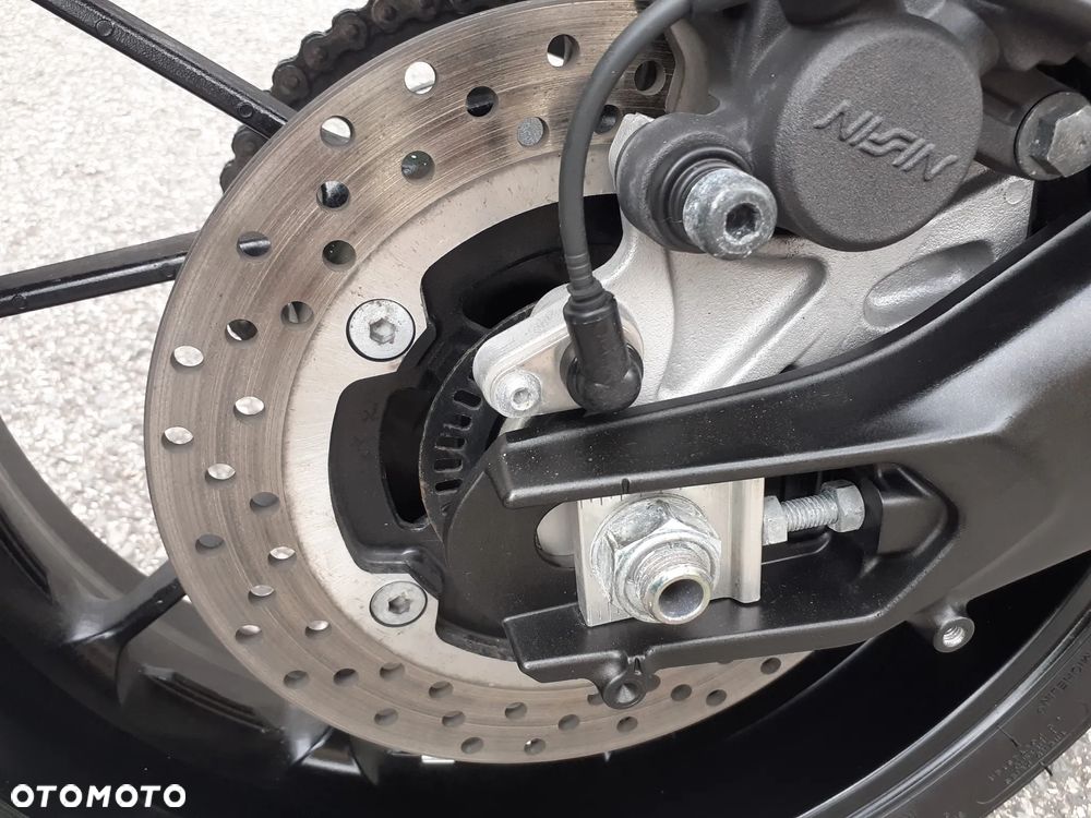 Yamaha MT - 25
