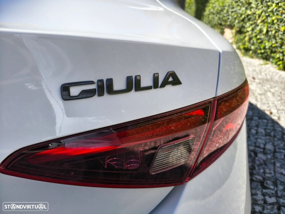 Alfa Romeo Giulia 2.2 D Sprint AT8 - 22
