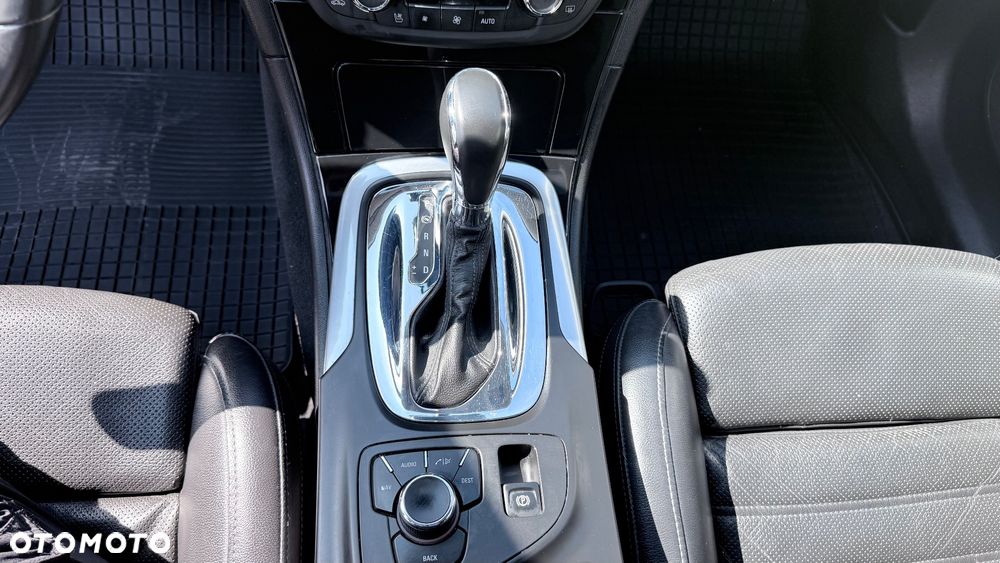 Opel Insignia 2.0 CDTI Sport 4x4 - 16