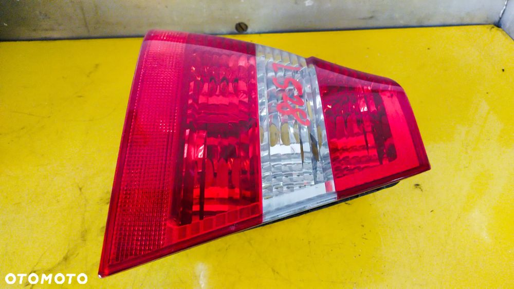 BMW E46 6910531 lampa tylna lewa - 3