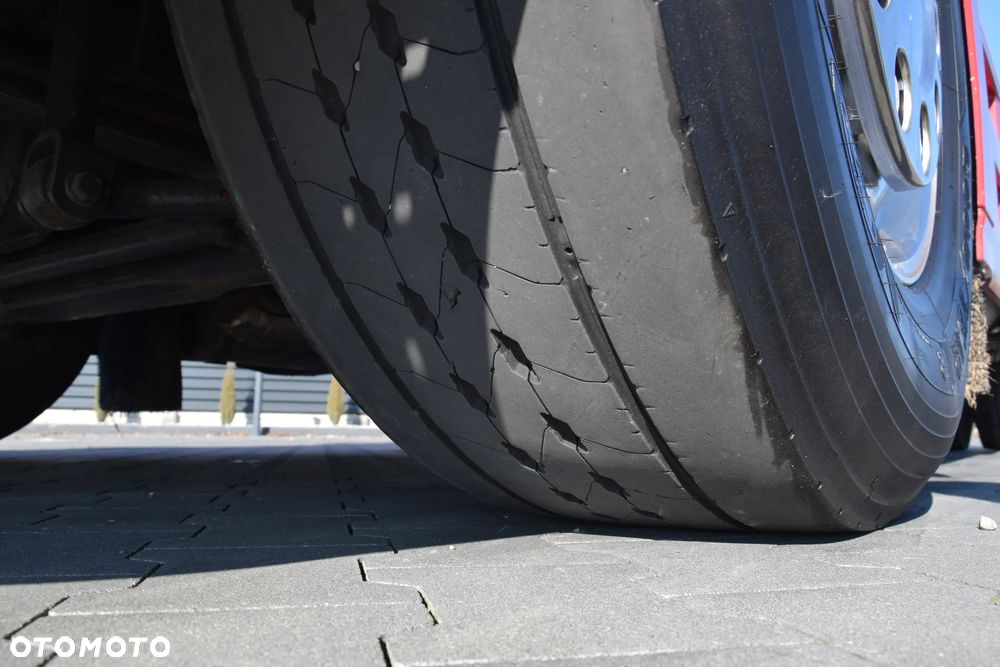 DAF XF530 / SUPER SPACE CAB / HYDRAULIKA / RETARDER / KLIMATYZACJA POSTOJOWA / ACC / NAWIGACJA / KLIMA / LEDY / FULL SPILERY / FULL OPCJA / WERSJA PREMIUM / SERWISOWANY / SPROWADZONY - 14