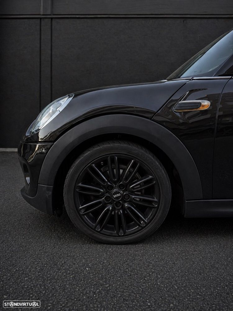 MINI 5 Portas Cooper D Aut. - 3