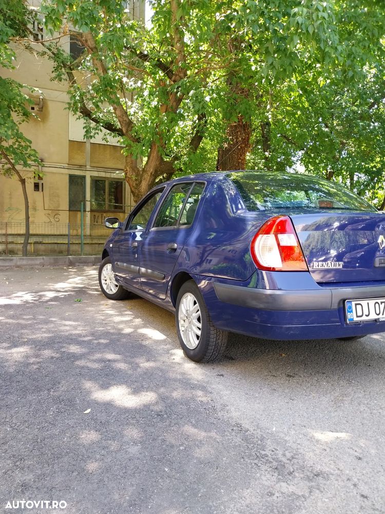 Renault Symbol - 13