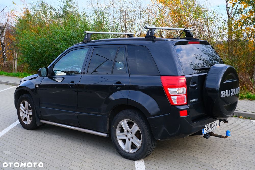 Suzuki Grand Vitara 2.0 De luxe - 3