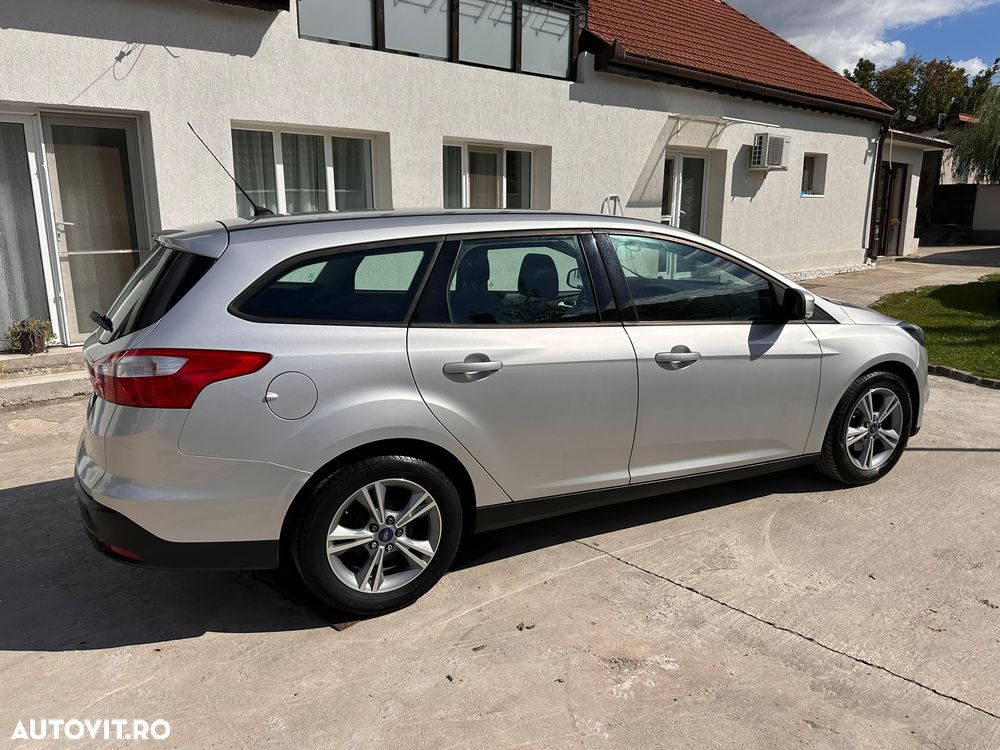 Ford Focus 1.6 TDCI DPF Trend - 3