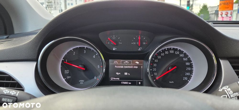 Opel Astra 1.5 CDTI Edition S&S - 25