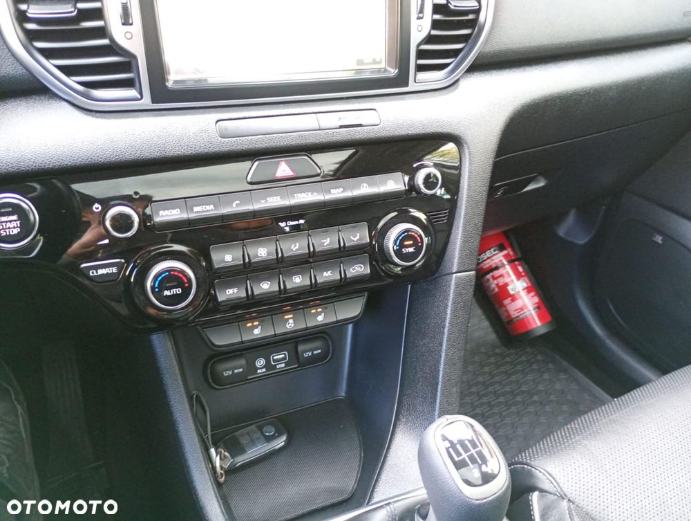 Kia Sportage 1.7 CRDI XL 2WD - 8
