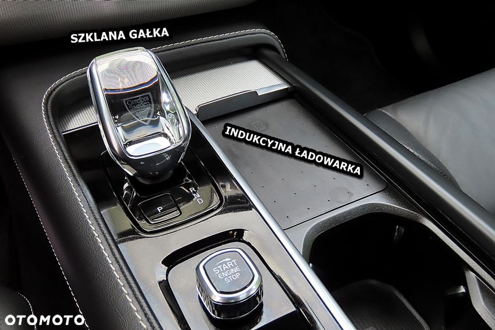 Volvo XC 90 B5 D AWD Ultimate Dark - 29