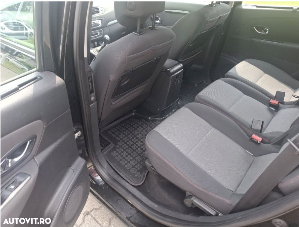 Renault Grand Scenic - 3