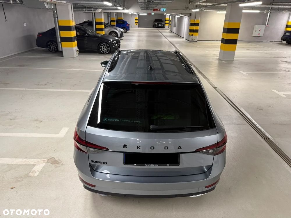 Skoda Superb 1.5 TSI Sportline DSG - 9