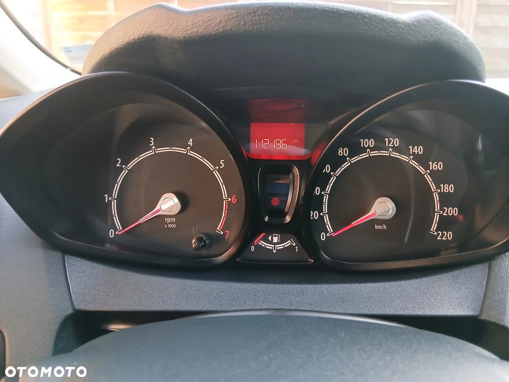 Ford Fiesta 1.25 Ambiente - 20