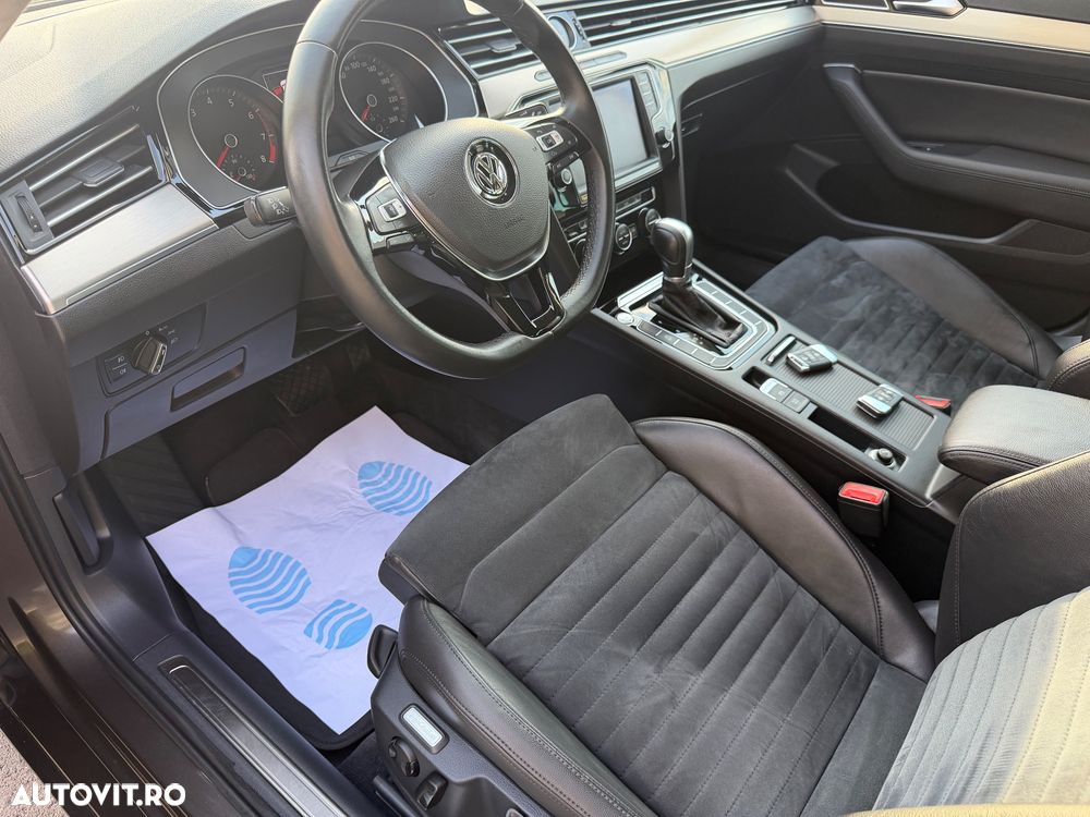 Volkswagen Passat - 19