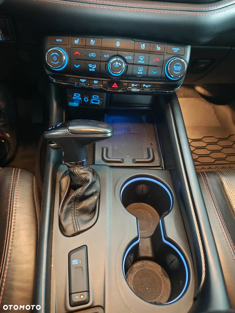 Dodge Durango - 24