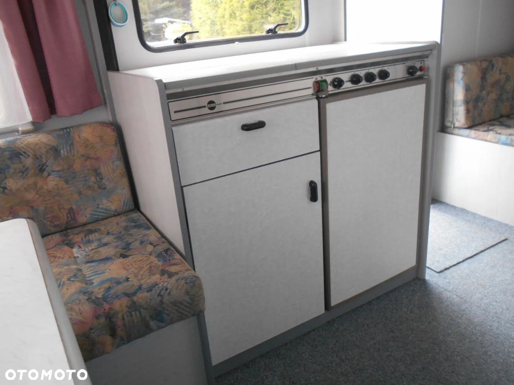 Burstner HOLIDAY 390 - 15