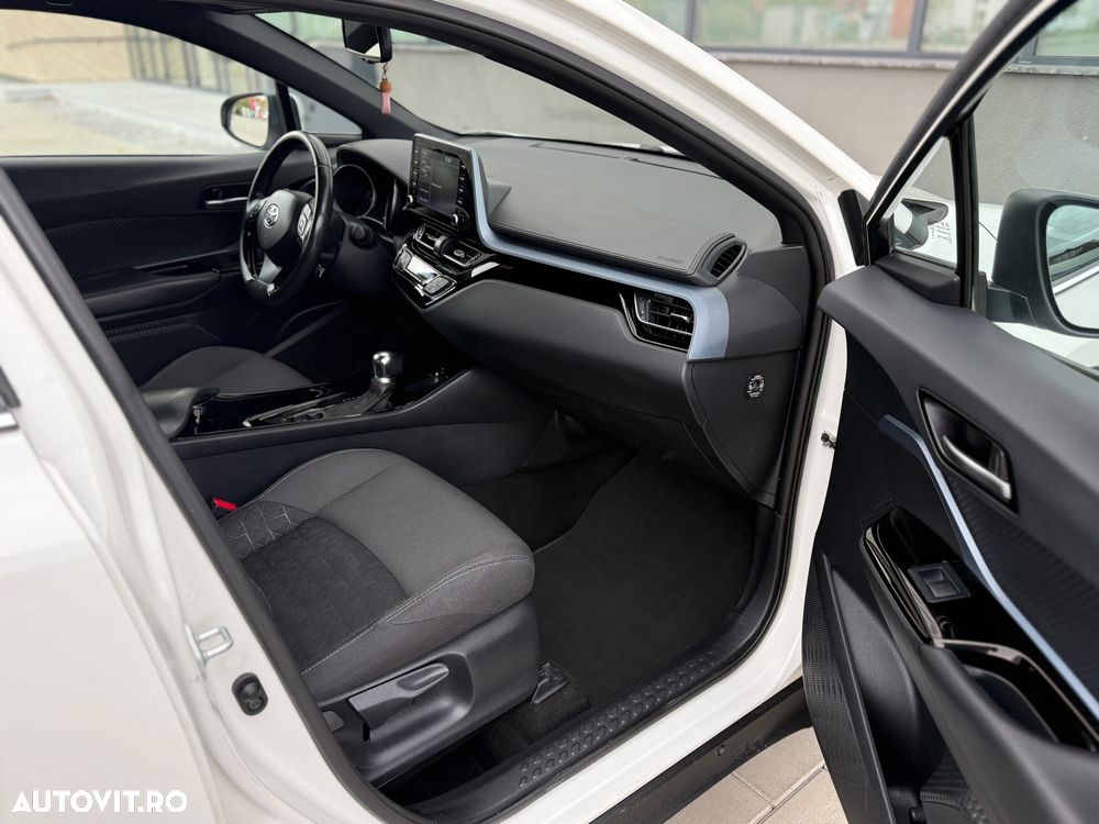 Toyota C-HR 1.8 HSD 122 CP 4x2 CVT C-ult Style bi-tone - 31