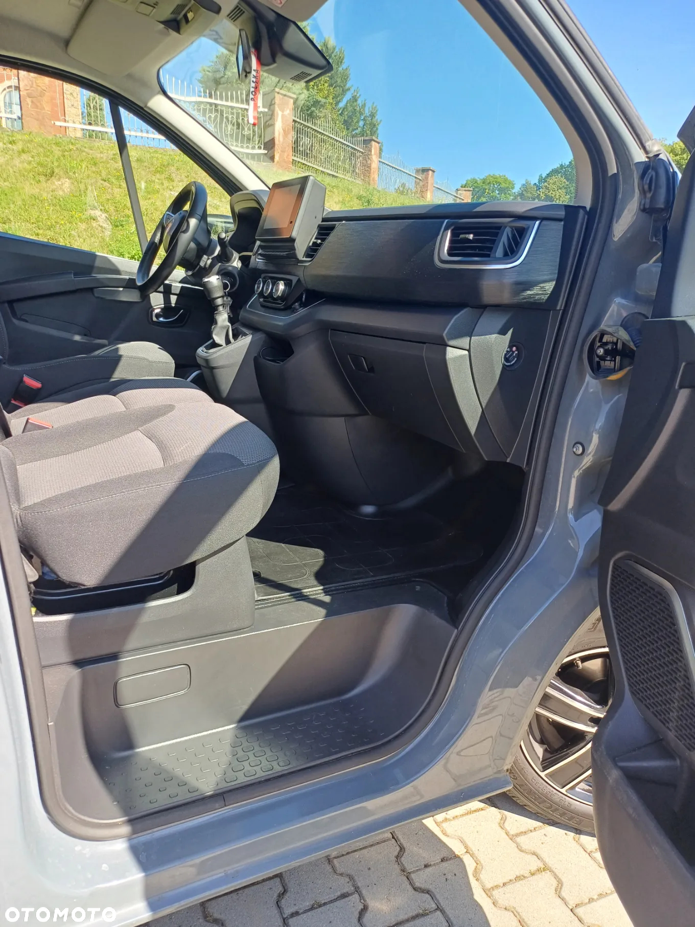Renault Trafic - 11