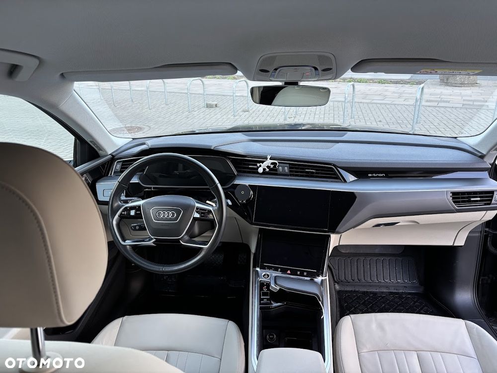 Audi e-tron 55 Quattro - 15