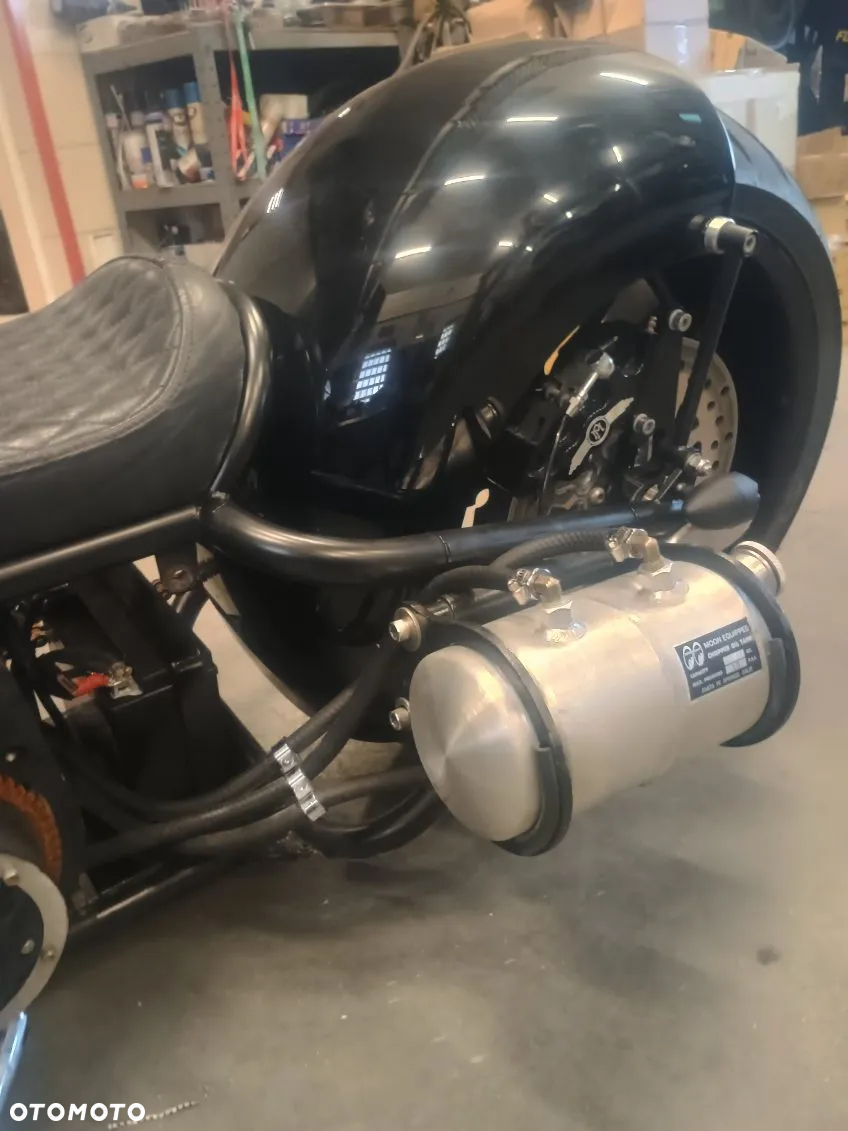 Harley-Davidson Custom Low Rider - 4