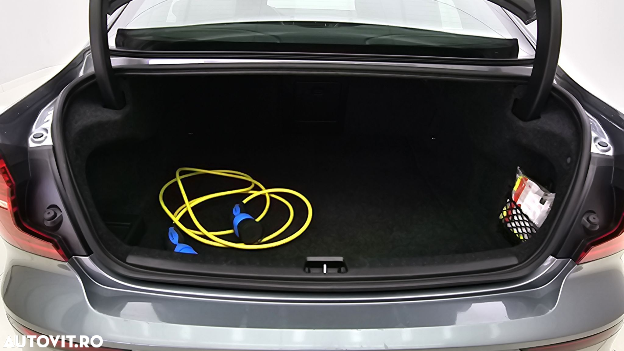 Volvo S60 - 25
