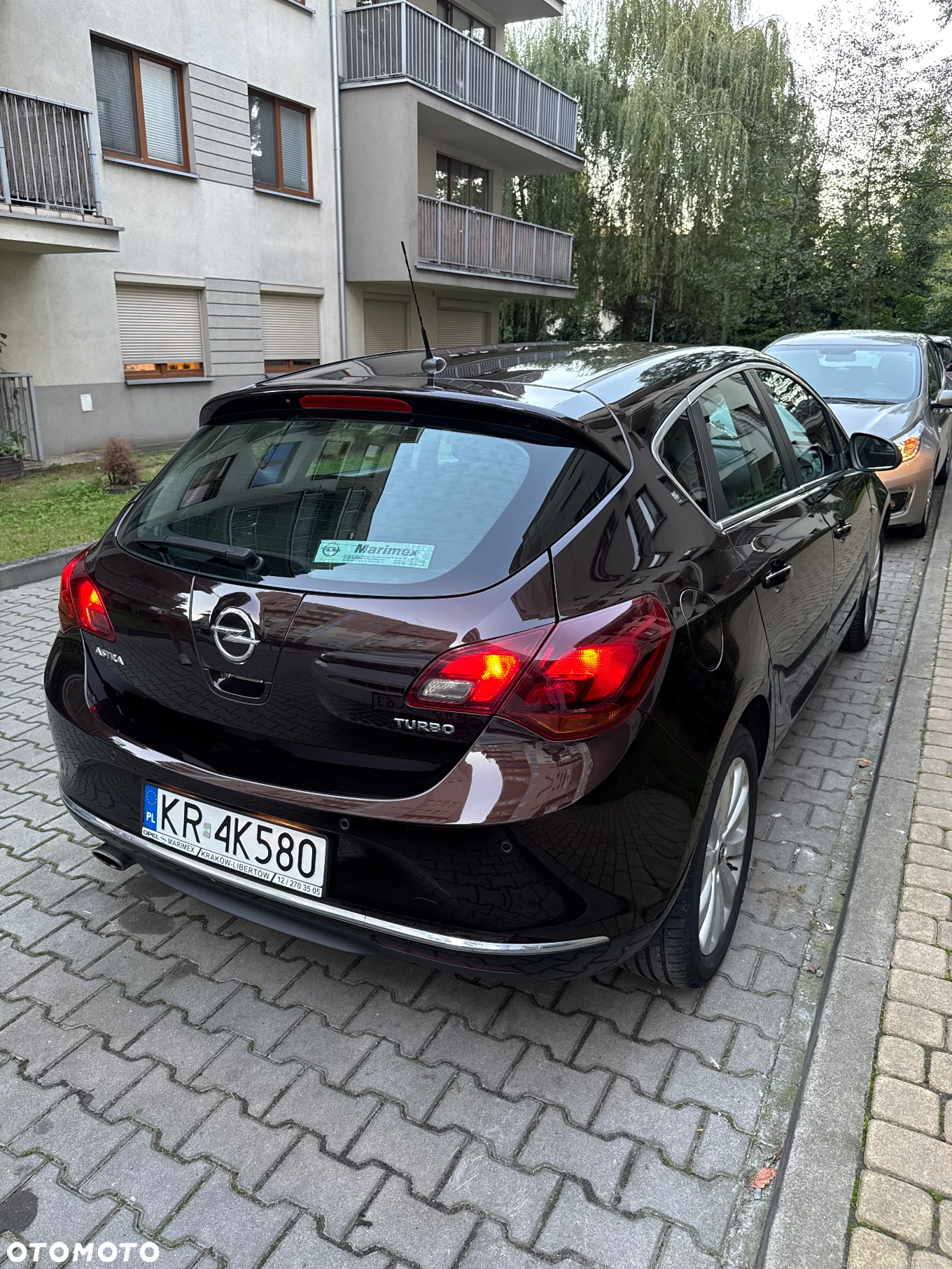 Opel Astra IV 1.4 T Cosmo - 9