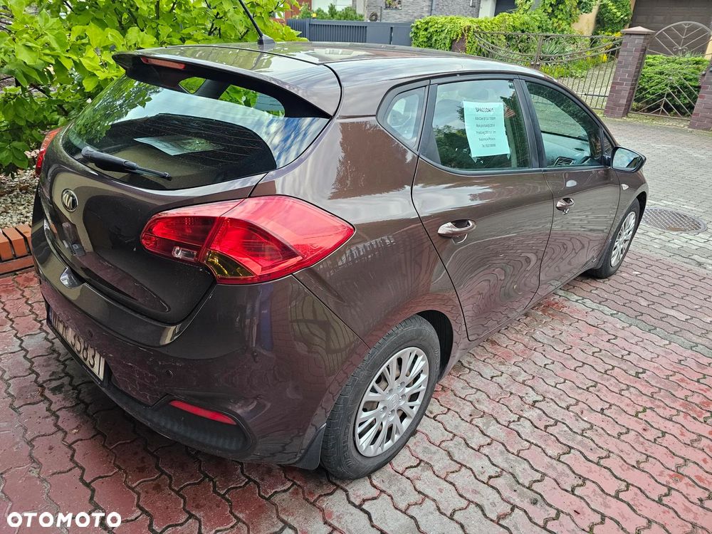 Kia Ceed - 3