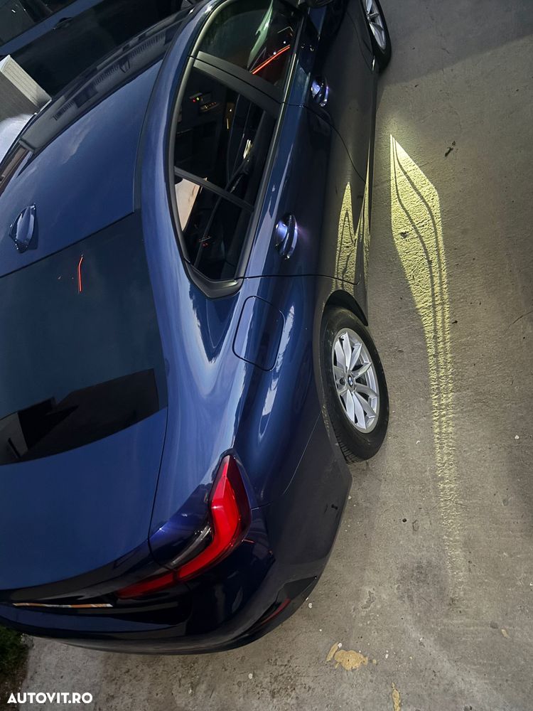 BMW Seria 3 318d MHEV - 14