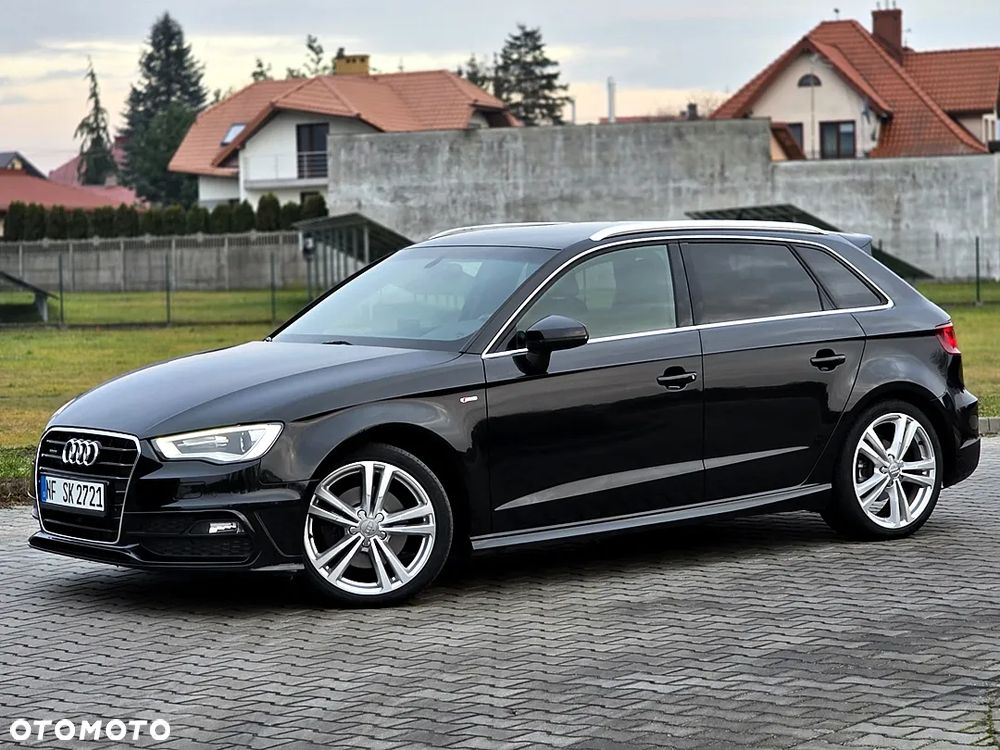 Audi A3 Sportback 2.0 TDI (clean diesel) quattro S tronic S line Sportpaket - 4