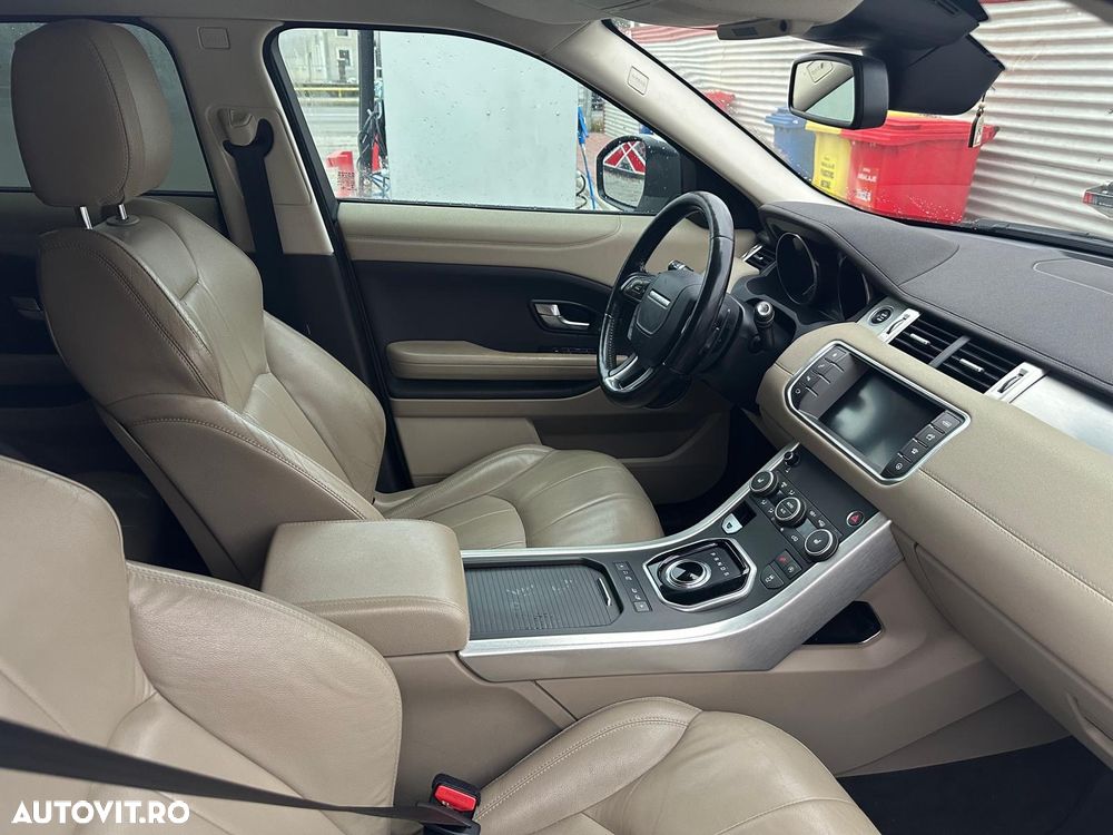 Land Rover Range Rover Evoque - 16