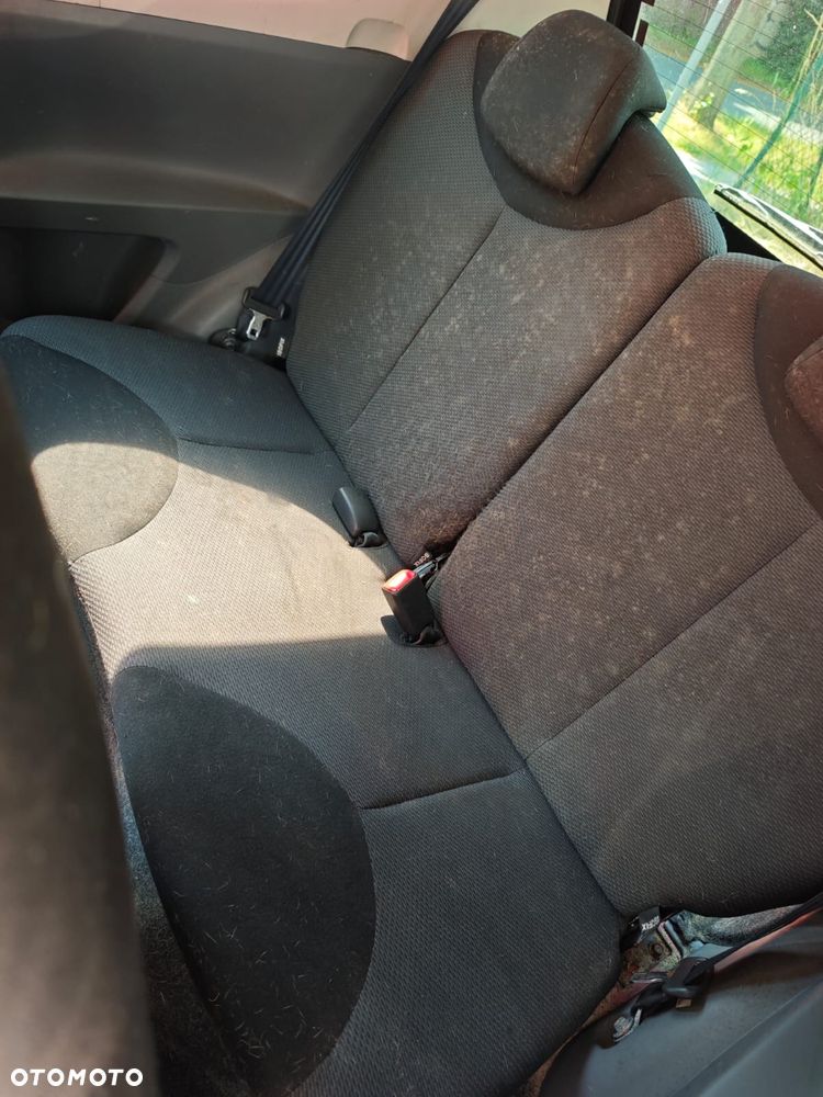 Toyota Aygo - 8
