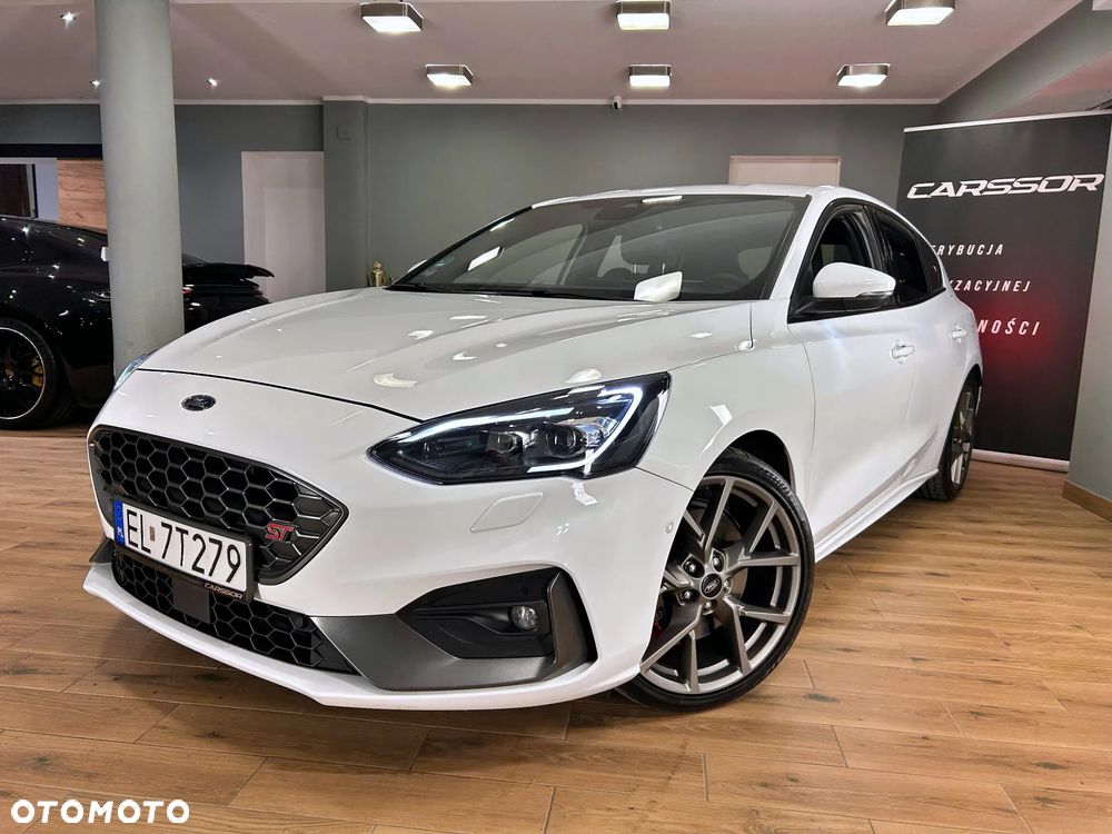 Ford Focus 2.3 EcoBoost ST Edition - 33