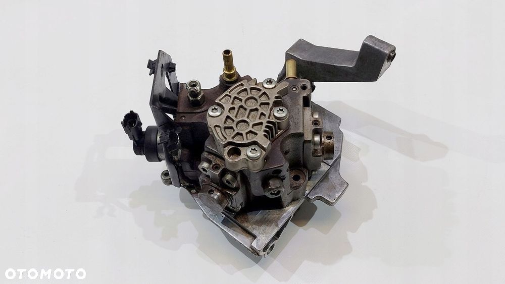 pompa wtryskowa ford focus mk2 volvo 1.6 tdci 9683703780 - 2