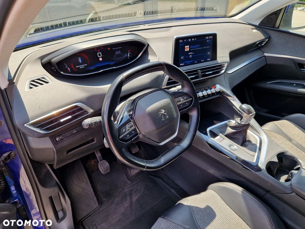 Peugeot 3008 - 10