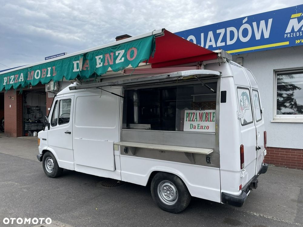 Mercedes-Benz Autosklep Sklep Gastronomiczny Food Truck Foodtruck pizza wyposażona - 30