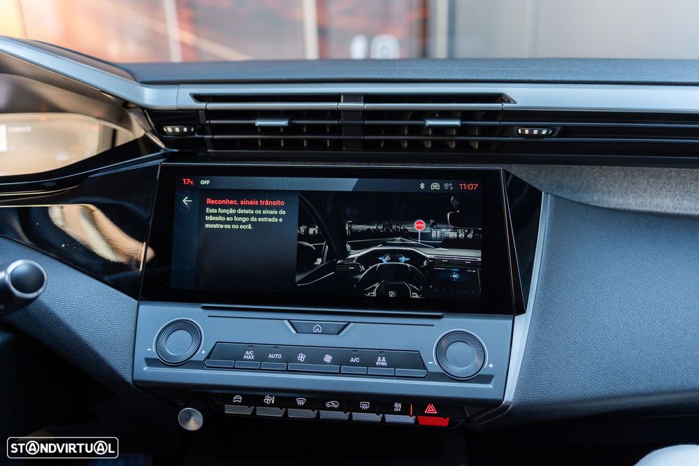 Peugeot 308 BlueHDi 130 EAT8 Allure Pack - 17